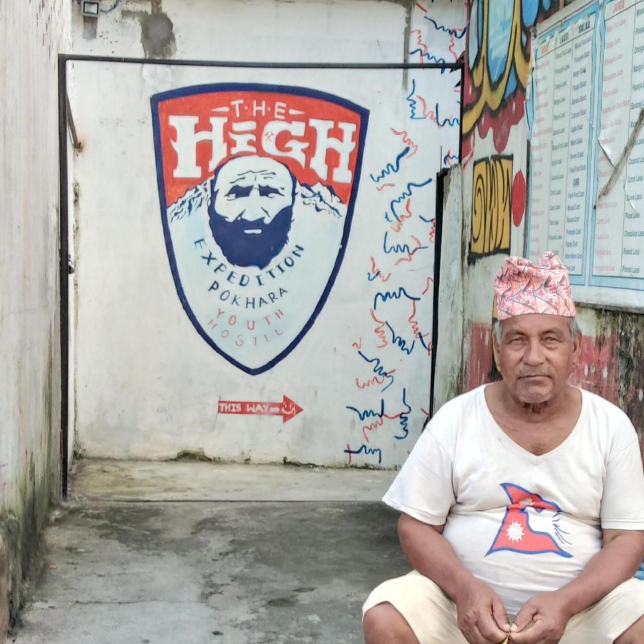 Pokhara Youth Hostel Bagian luar foto