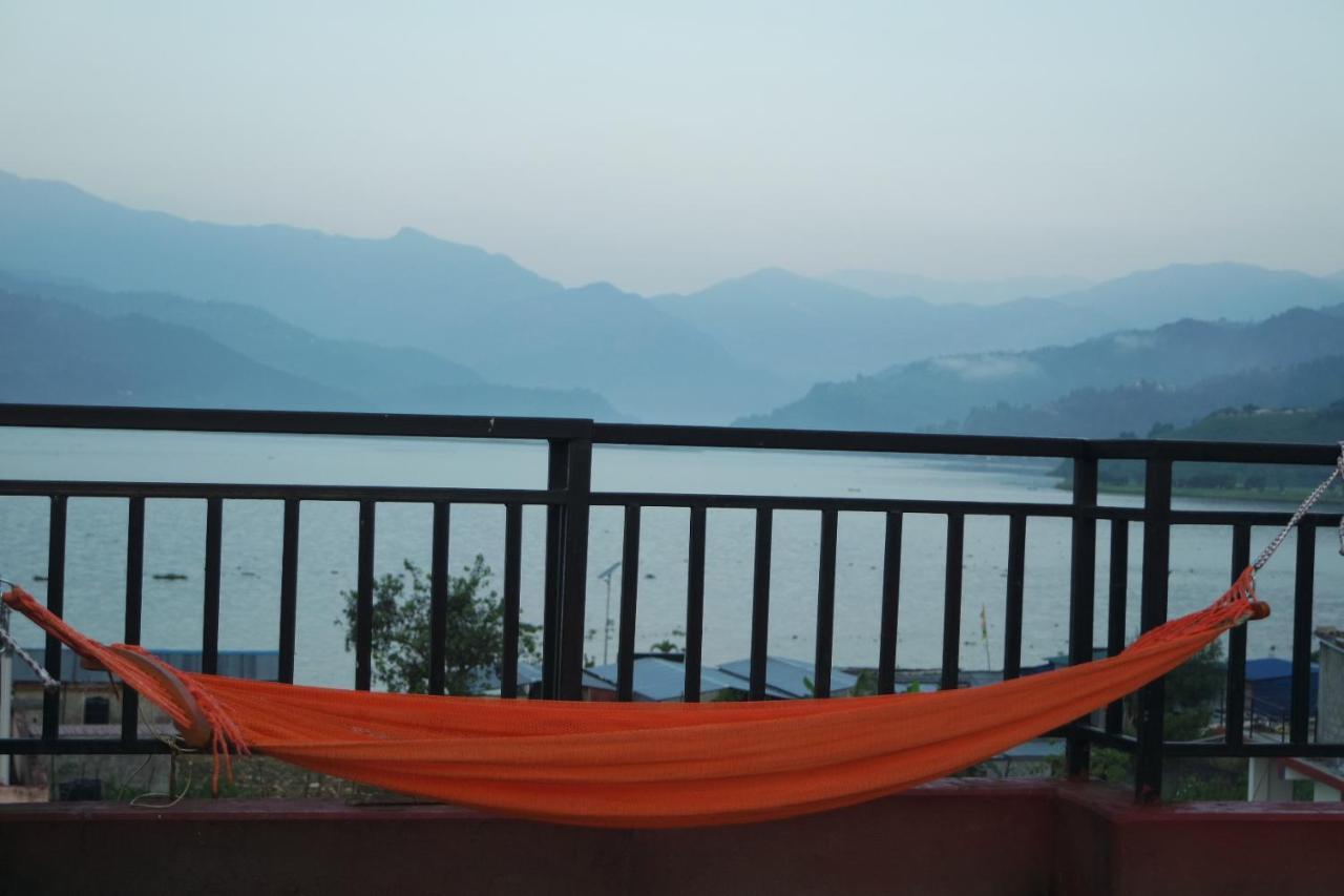 Pokhara Youth Hostel Bagian luar foto