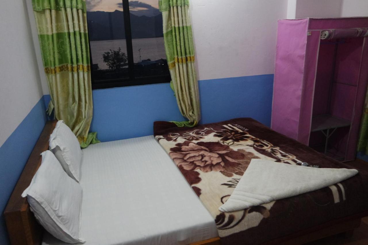 Pokhara Youth Hostel Bagian luar foto