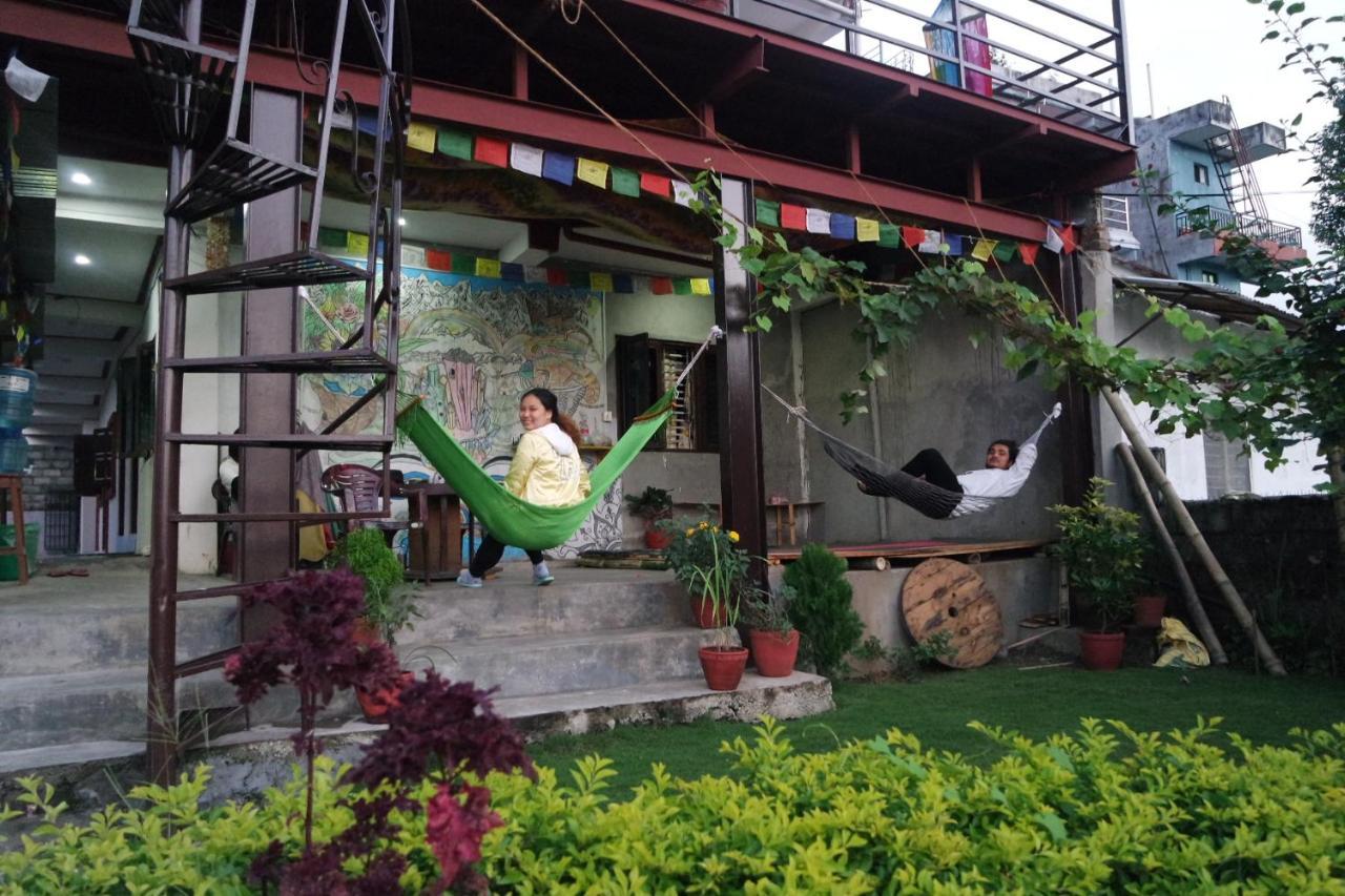 Pokhara Youth Hostel Bagian luar foto
