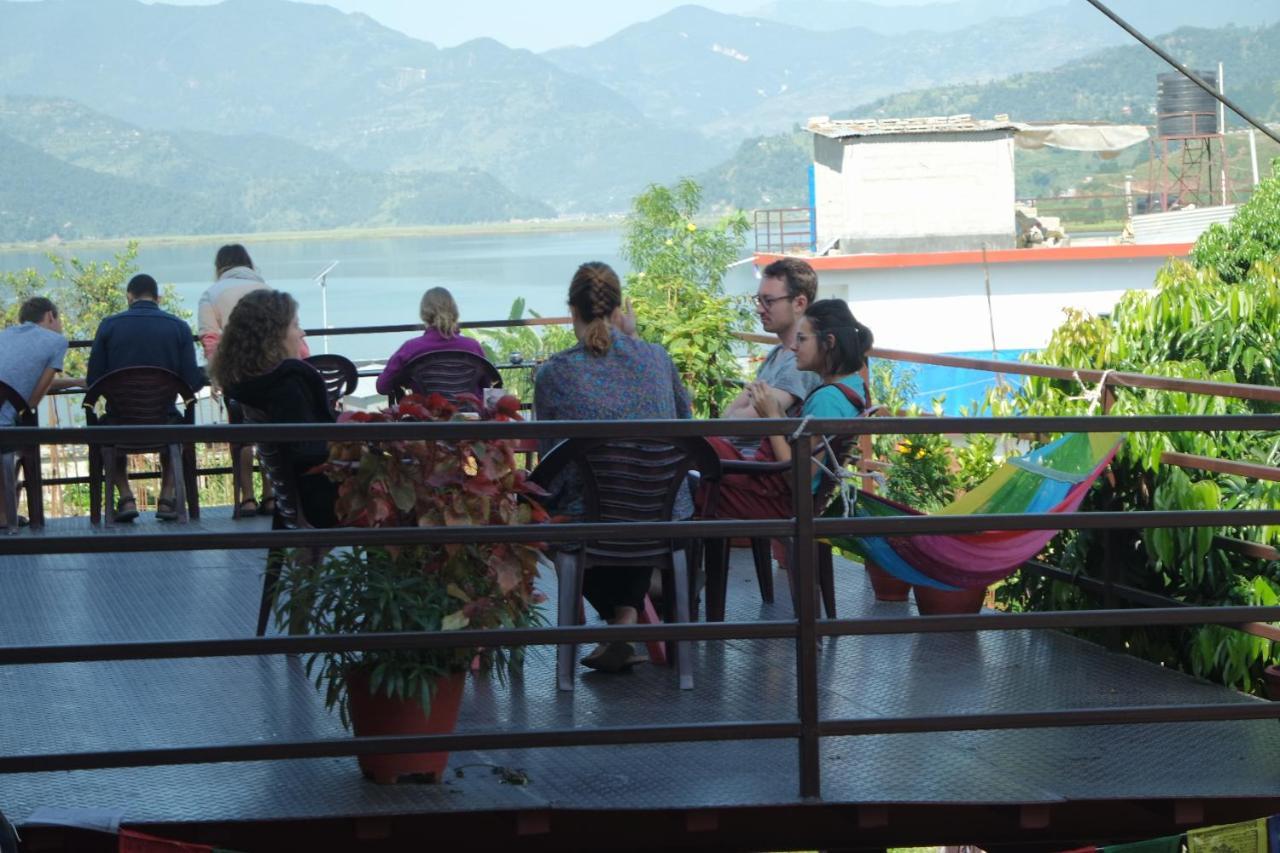 Pokhara Youth Hostel Bagian luar foto