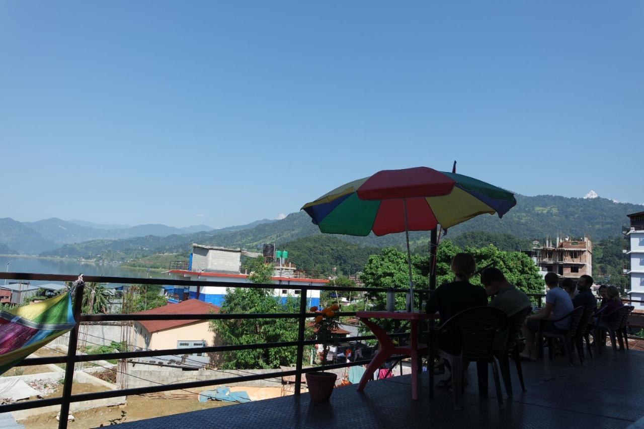 Pokhara Youth Hostel Bagian luar foto
